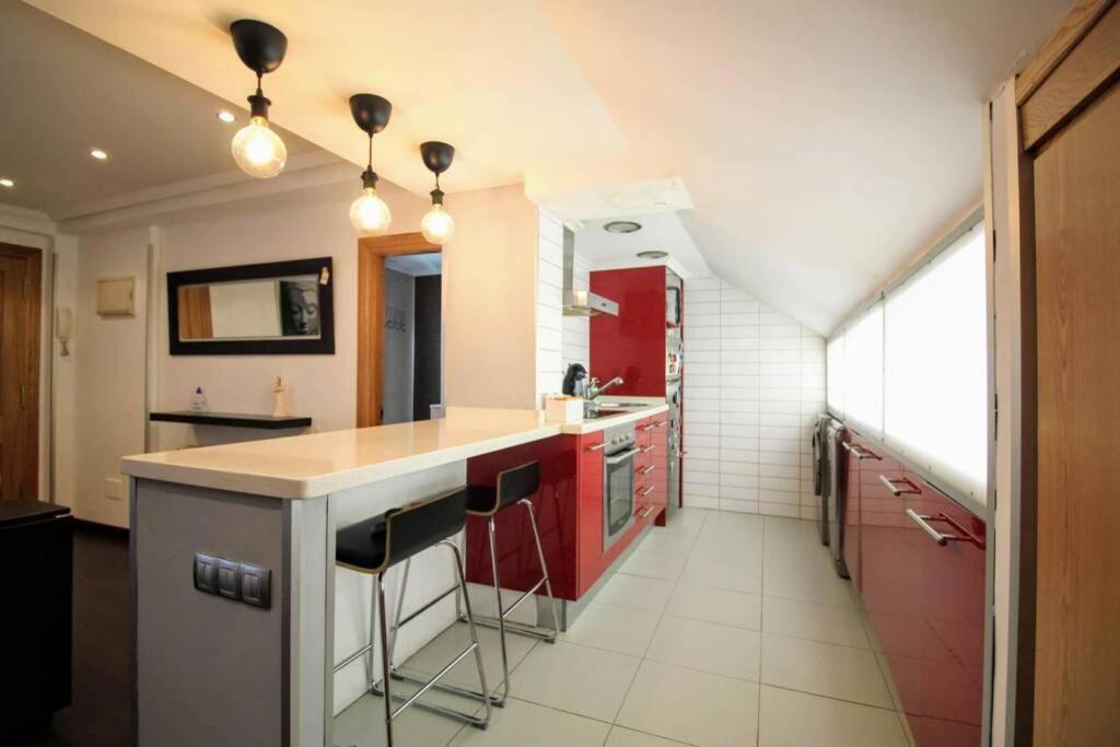 Nuevo 8 Minutos Ayuntamiento, 10 Catedral, Wifi Apartment Oviedo Luaran gambar