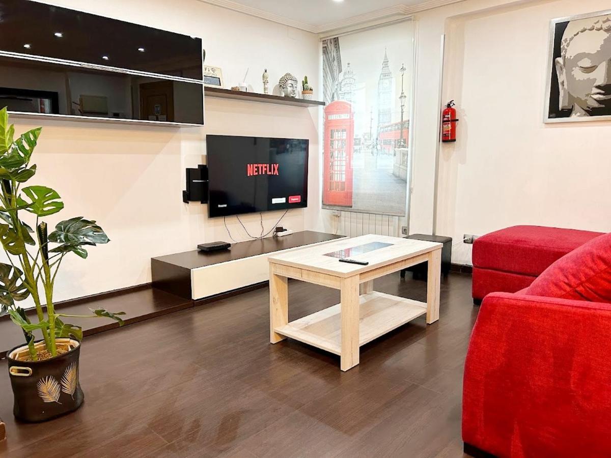 Nuevo 8 Minutos Ayuntamiento, 10 Catedral, Wifi Apartment Oviedo Luaran gambar
