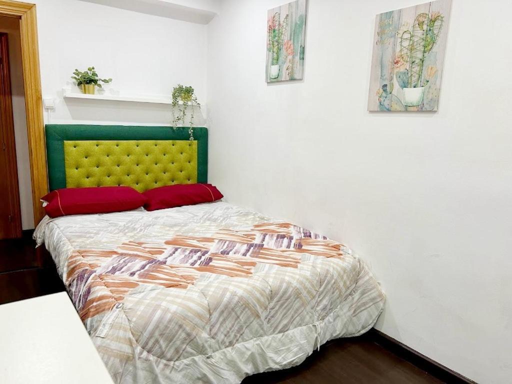 Nuevo 8 Minutos Ayuntamiento, 10 Catedral, Wifi Apartment Oviedo Luaran gambar